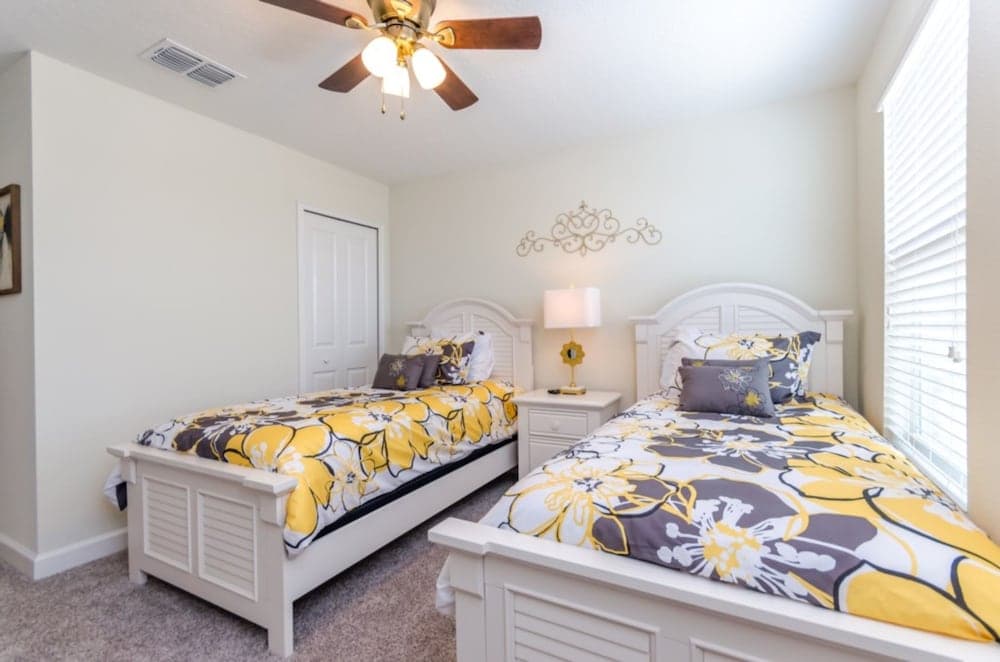 6 Bedroom 5 Bathroom