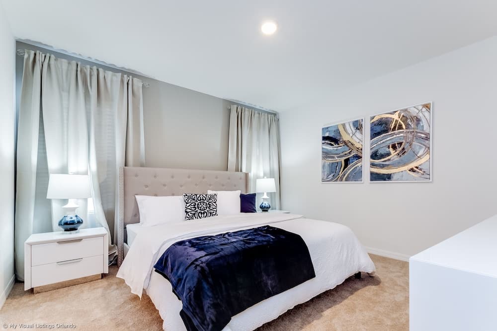 5280oak Luxury Ne 6 Bedroom 4.bath Home