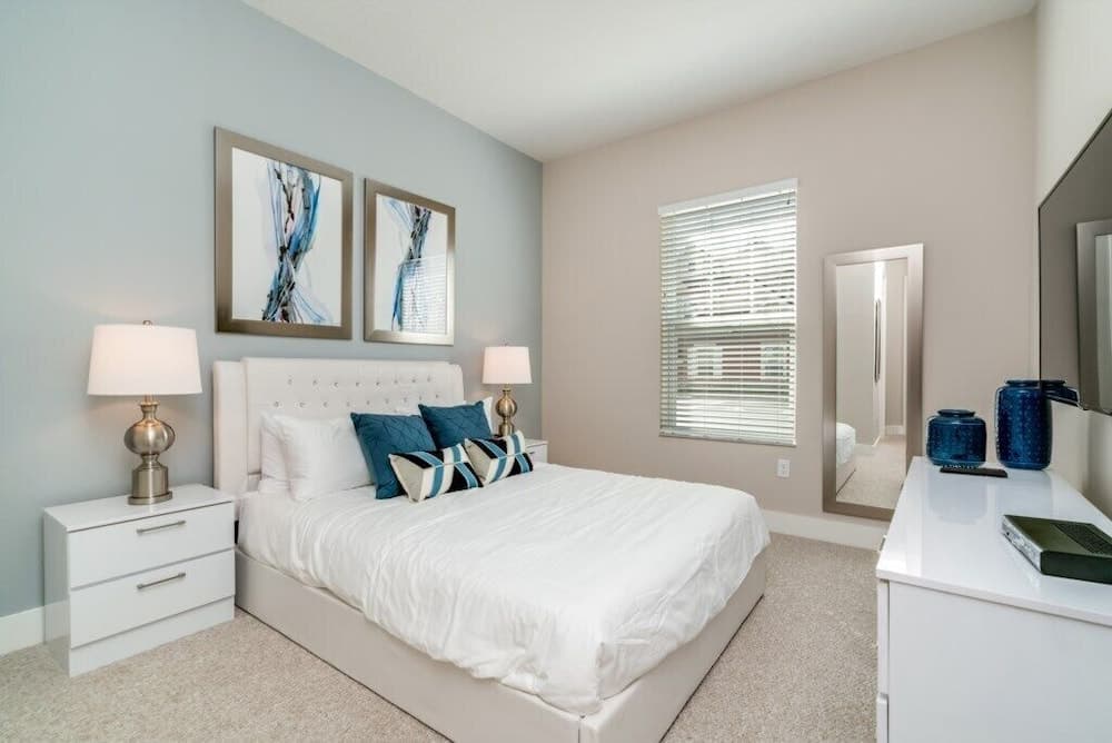 Amazing Location Modern Townhome Close To Disney