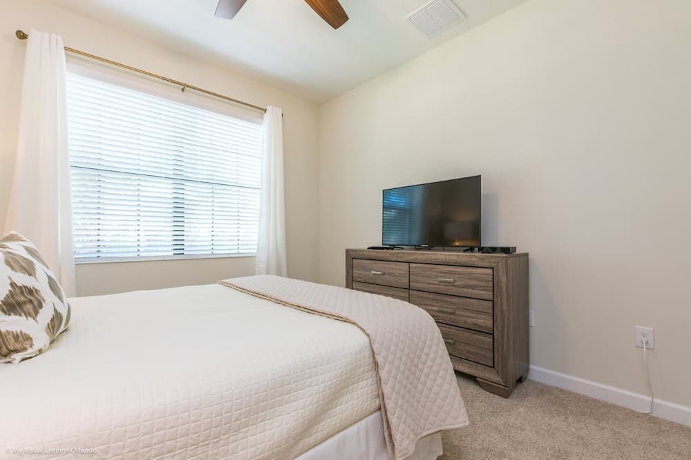 5 Bedroom 5 Solterra Resort