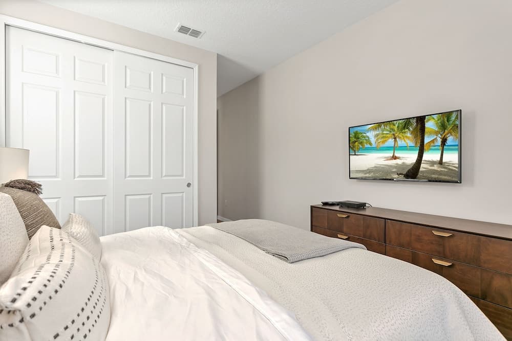 9 BD 6,5 BH Pool, Spa & Game Room