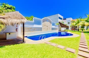 Executive Basic Room With Swimming Pool Air Conditioning and Parking