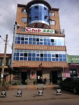 Club 280