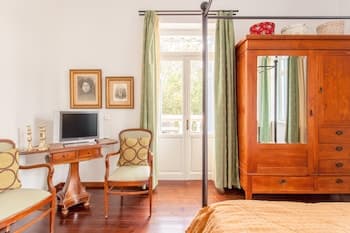 Stylish Art Deco Apartment Close To The Beach