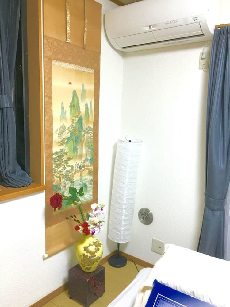 Komagome Luxury House