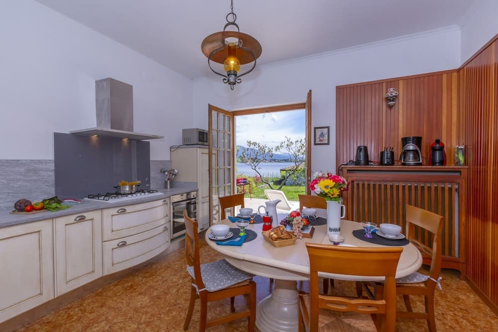 Villa Martine Au Bord Du Lac