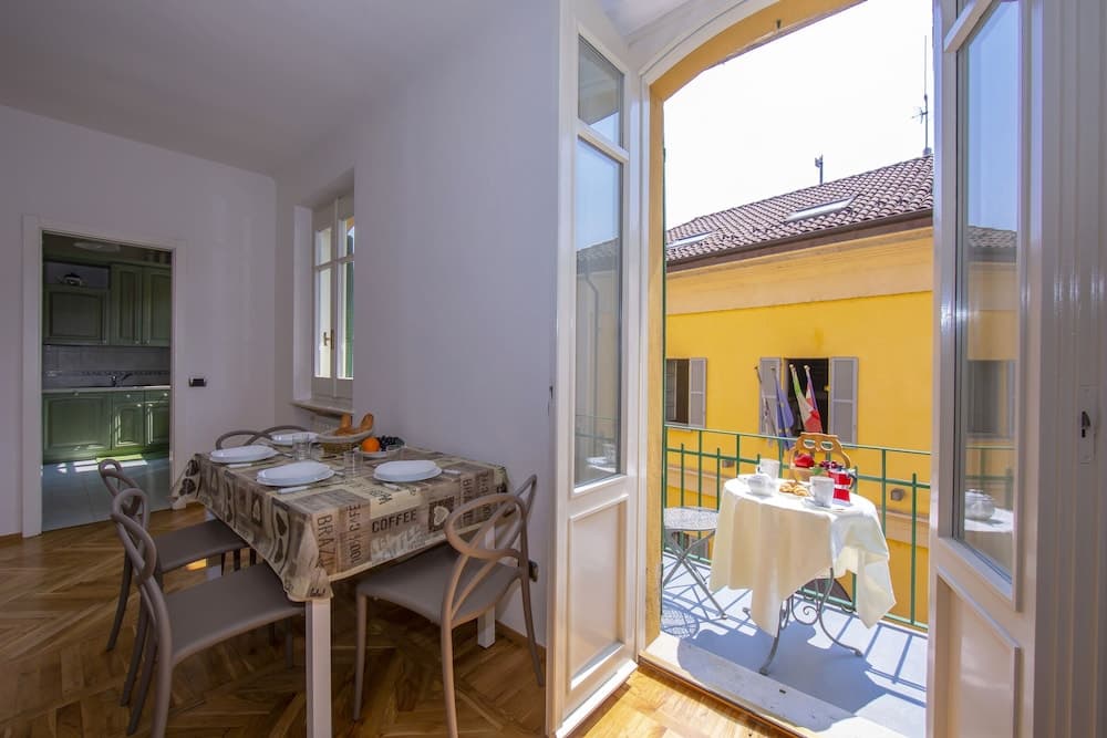 Angie's Apartment Stresa Lake