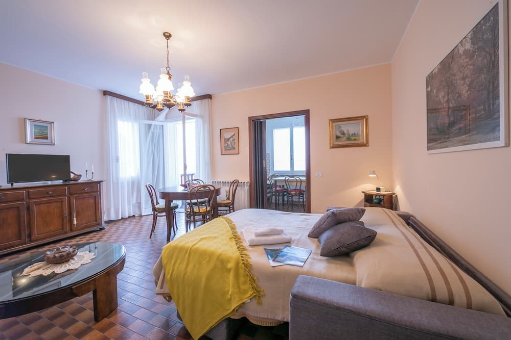 Nicoletta's Lake View Stresa