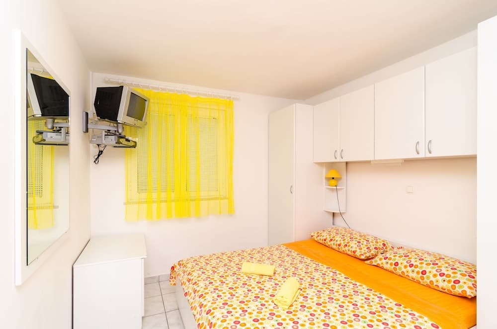 Apartments Šestanović