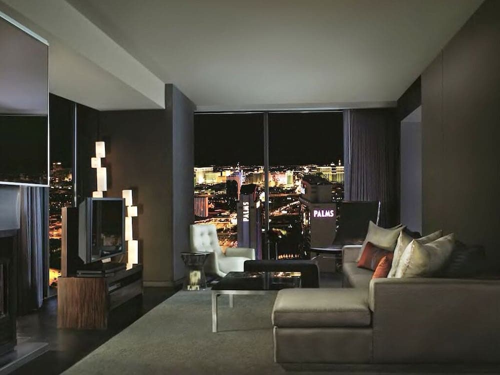 ABZ Palms Place Collection