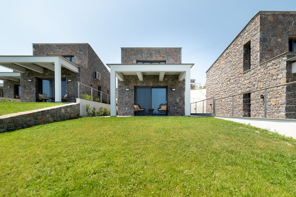 Terra Olivia Luxury Villas and Suites