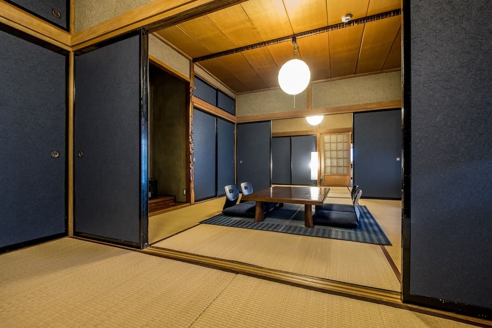 Classic Japan Living Kikuya