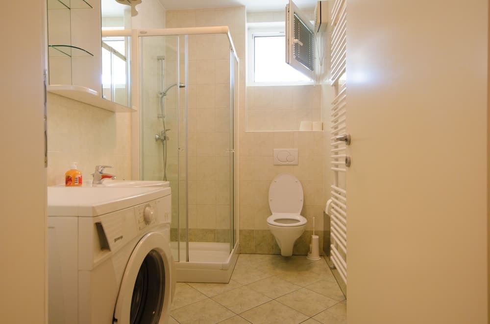 City centre studio with a balcony