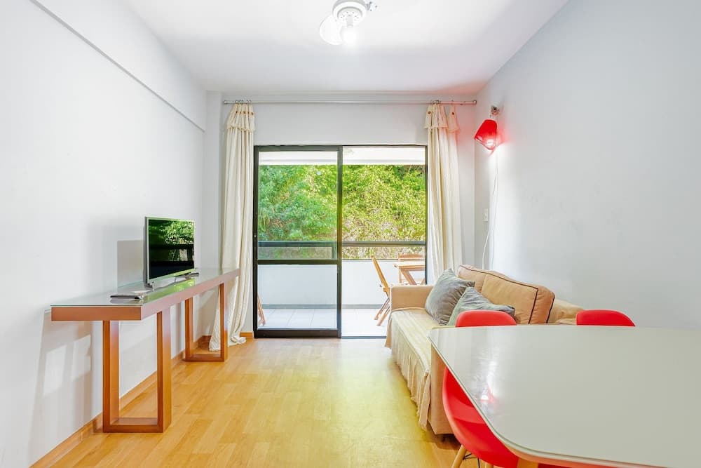 BR01 Quarto de Sala Praia Porto Barra