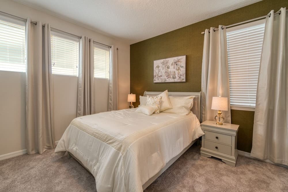 Solara 1706 IHR 1048