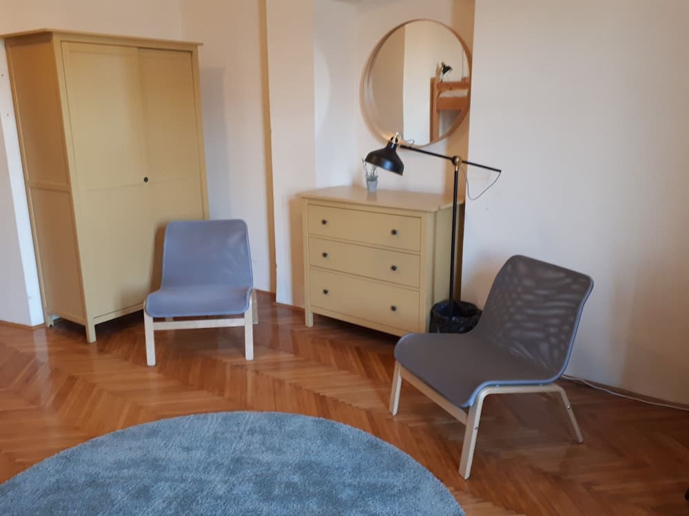 Hostel Javni Zavod Mekinjski Samostan