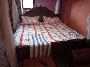 Waso Central Emporium Lodge