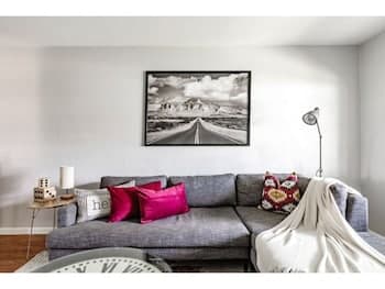 ELM - Modern 4BD / Private Pool & Walk to Biltmore