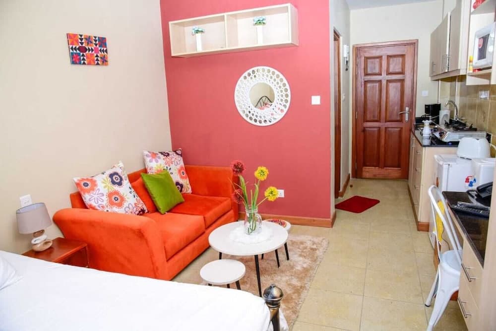 Sherry Homes West suites