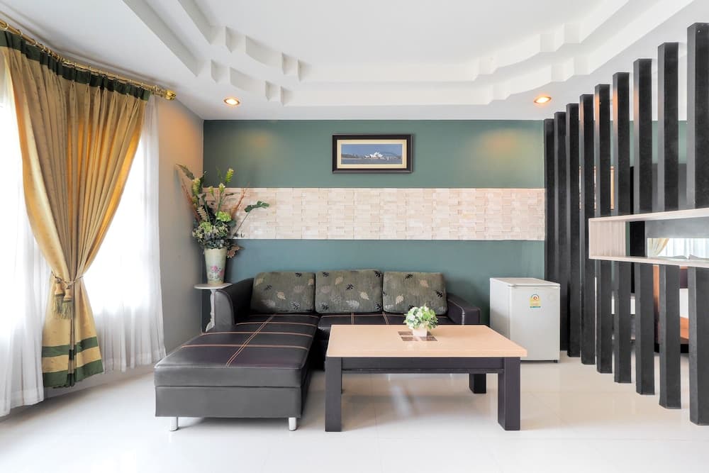 OYO 926 Sydney Resort