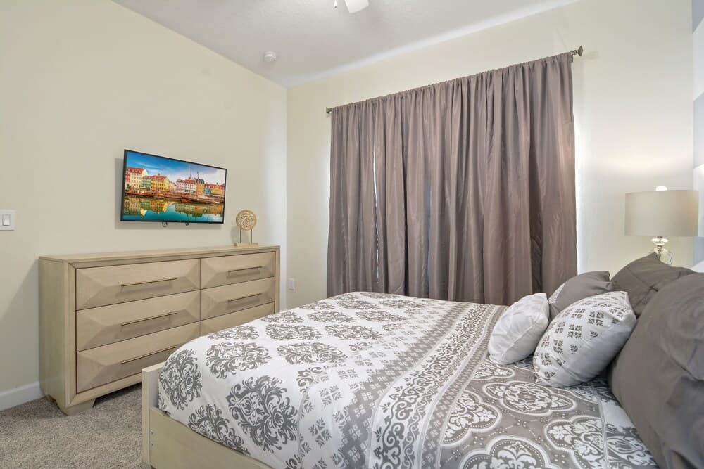 4894 Storey Lake 46000/46935