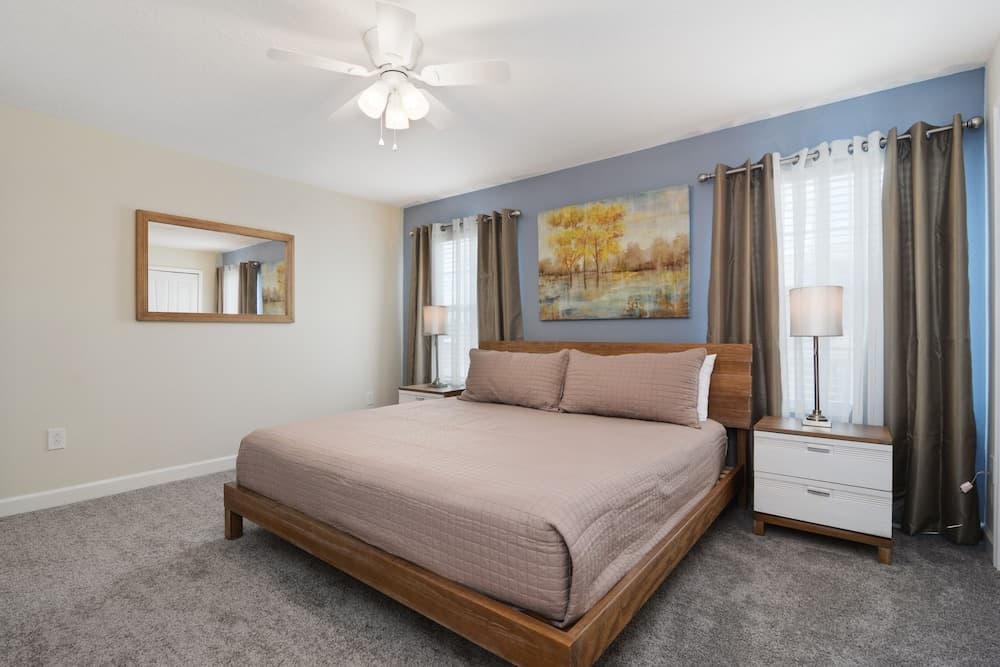 4910 Storey Lake Resort 46659/46938