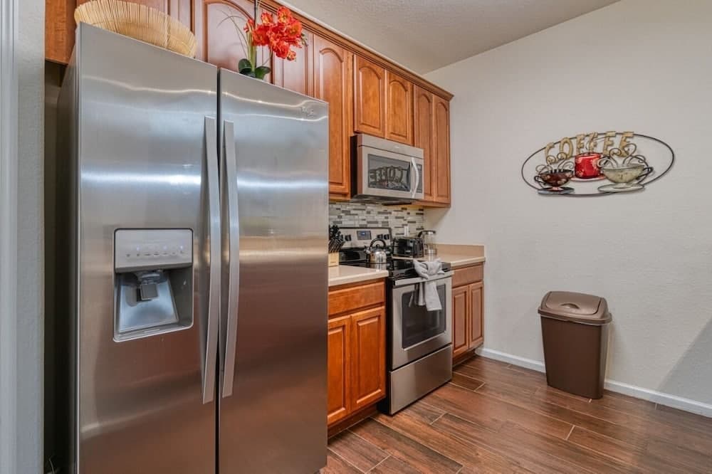 404 Vista Cay Resort  Orlando 61826