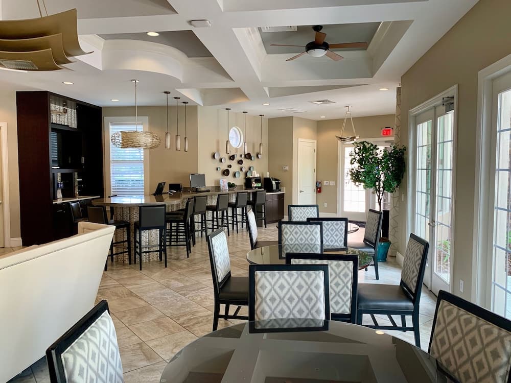 5528 Solterra Resort 77299 /