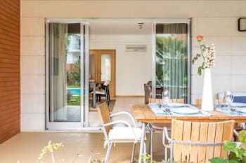 Palm01 · Palm Village Apartment 3B · Wifi · A/C · Terrace