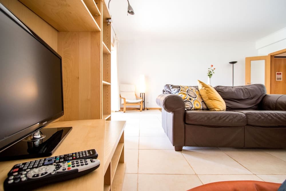 Palm01 · Palm Village Apartment 3B · Wifi · A/C · Terrace