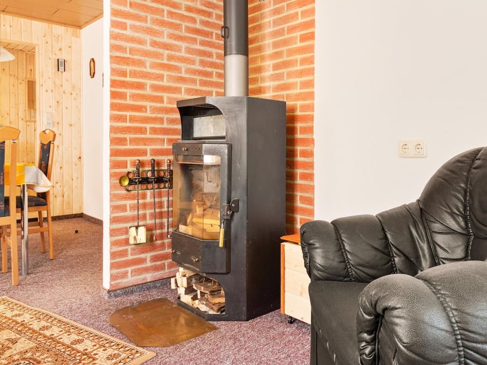 Holiday Home With Large Garden and Terrace