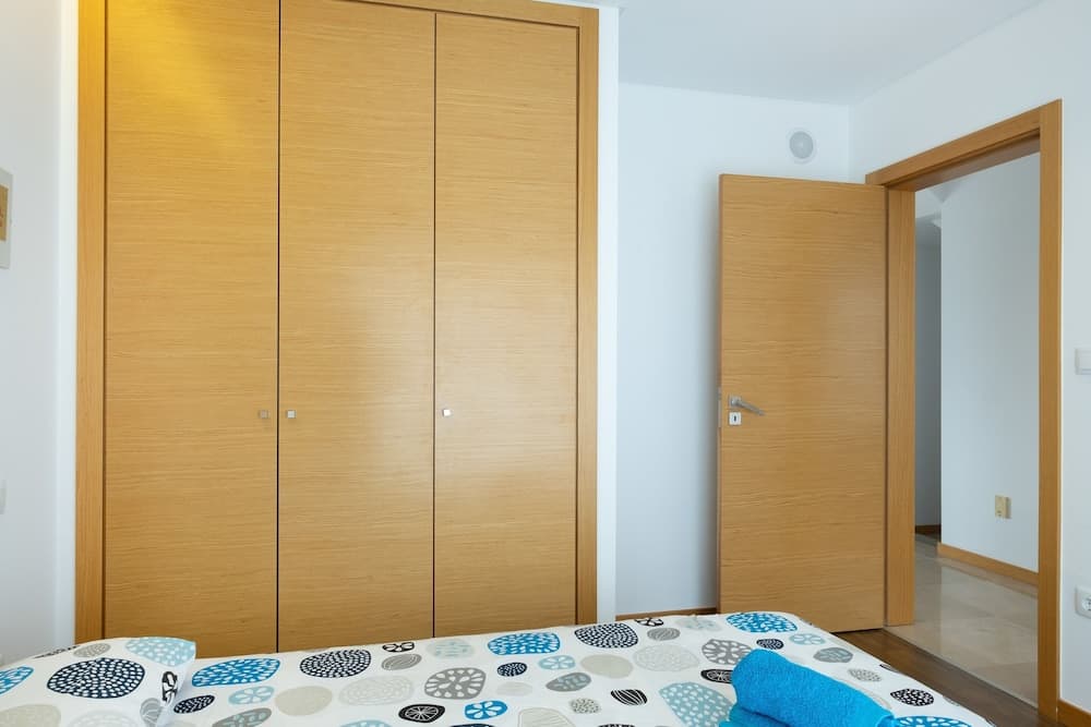 Attractive Villa in Salir Do Porto