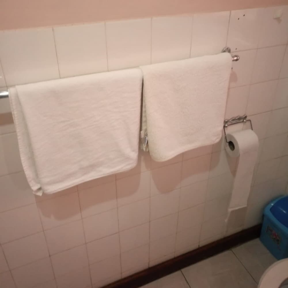 Hudson's Sports Bar and Restaurant