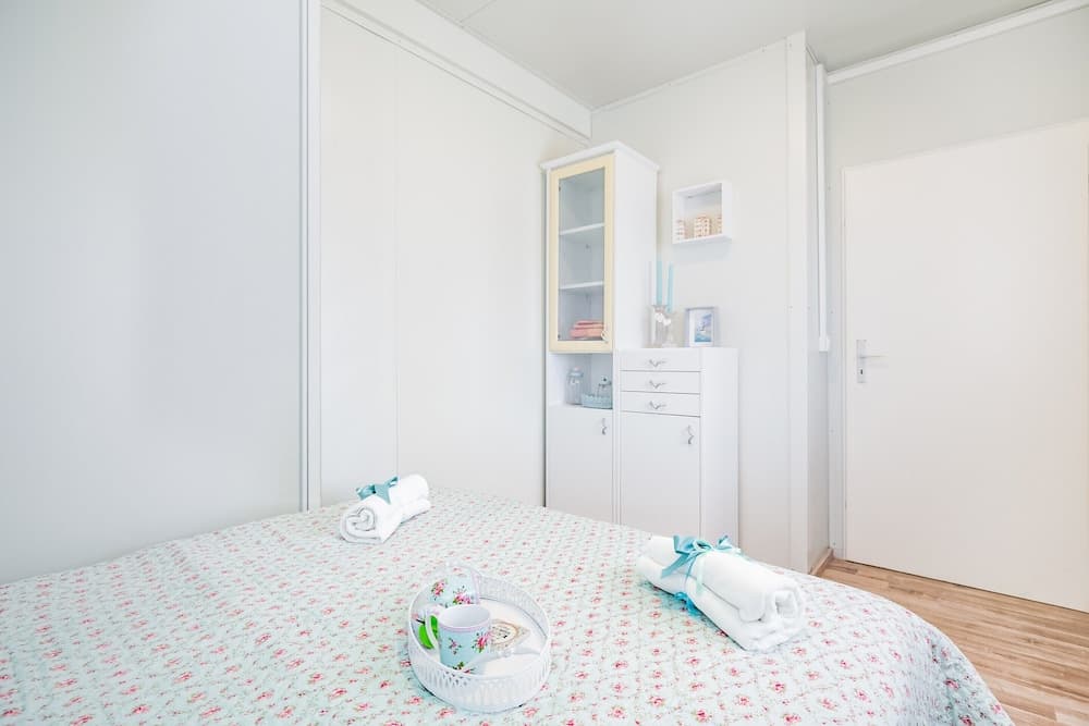 Secluded Holiday Home in Pašman near Sea