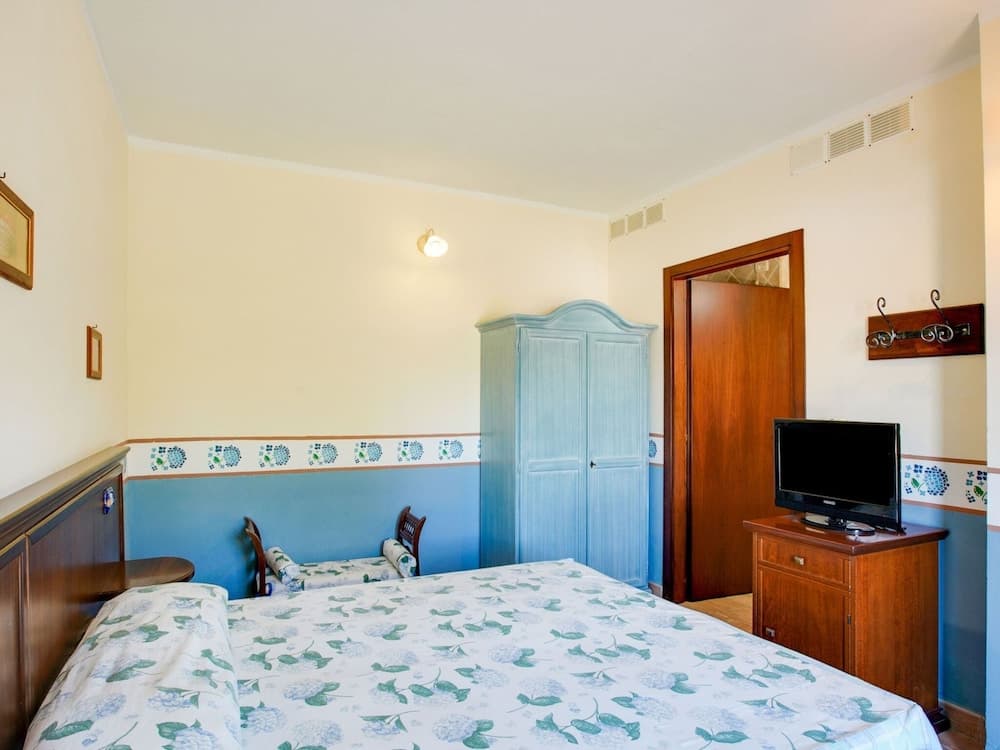 Apartment in Castiglione Near Lake Trasimeno