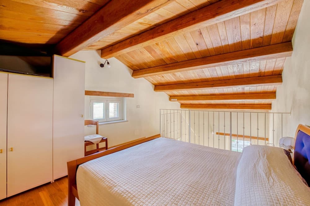 Belvilla by OYO Casa Cerbaia Ciliegio