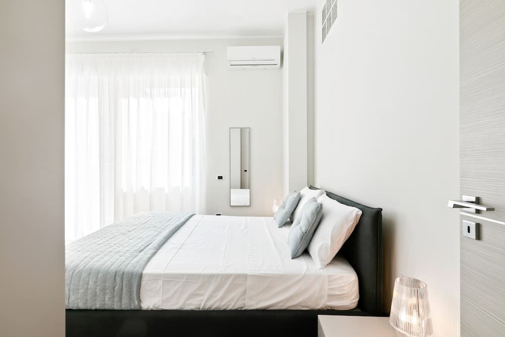 Grattacielo Ina Apartments