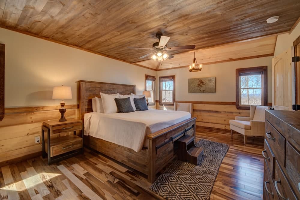 Aska Easy Day by Escape to Blue Ridge