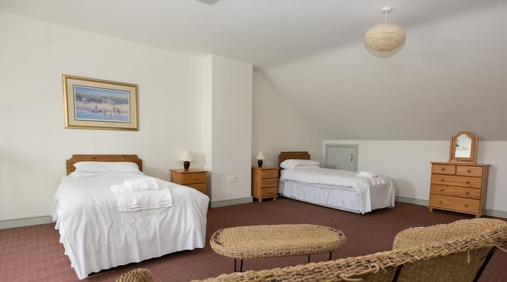 Spanish Cove Holiday Home Sleeps 5