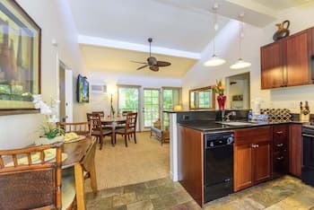 Aina Nalu D202 2 Bedroom Condo by Redawning