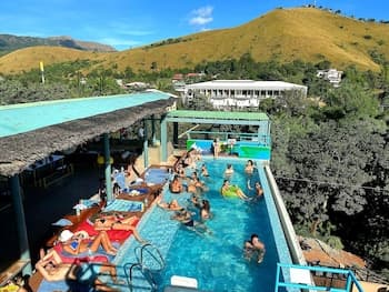 Outpost Hostel - Coron - Adults Only