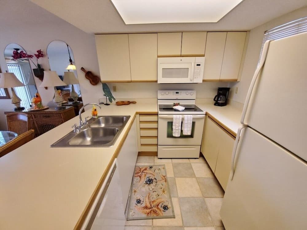 Ocean Village Club C36