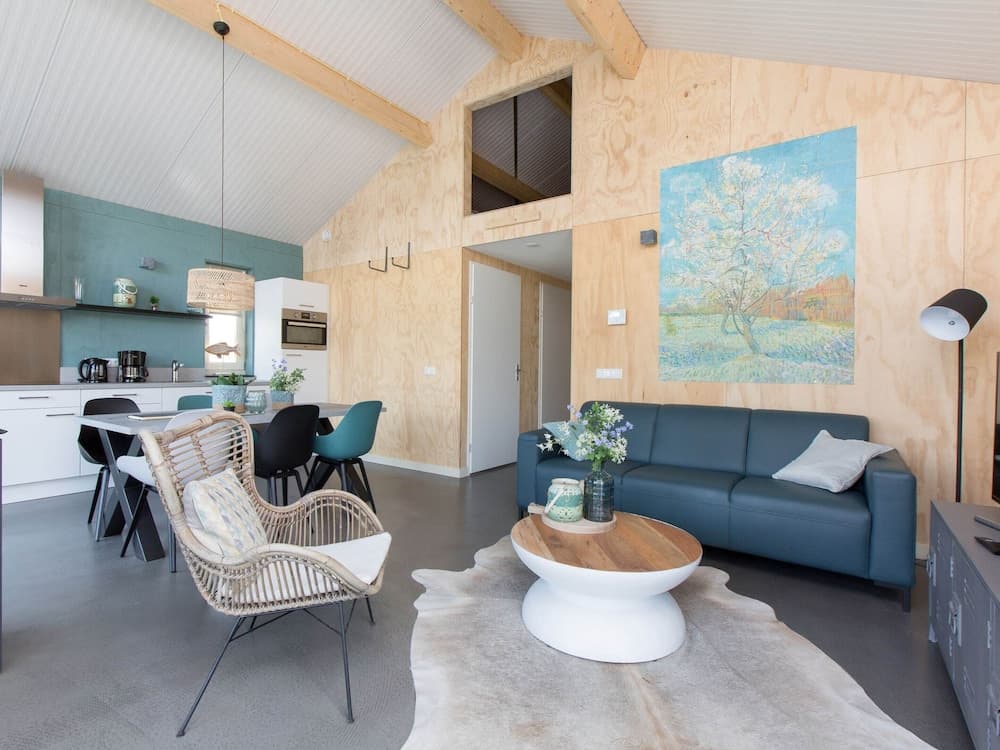 Bungalow With a Terrace Near the Sneekermeer