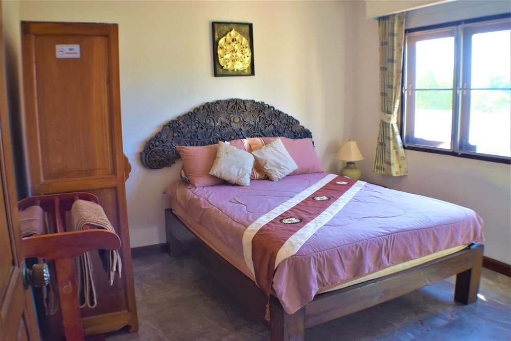 Luxury 4 Bed Pool Villa