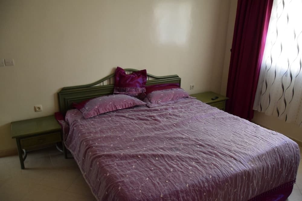 5 Bedroom Holiday Villa Yasmine, Perfect for Family Holidays, Near Beaches