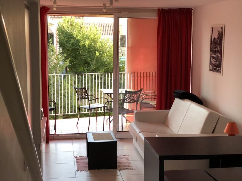 No5 One Bedroom Apartment