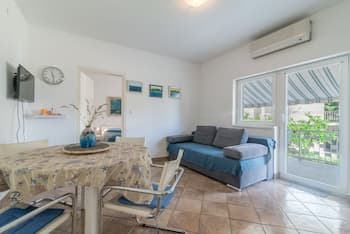 Cozy Apartment in Biograd for Maximum 4 Guests - 3 Minutes Walk to the Beach