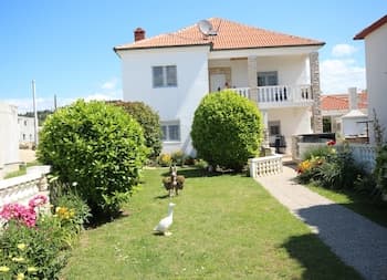 Apartment Maris With Nice sea View