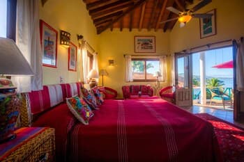 Special Place Where you Combine the Peace of the Jungle With the Ocean View