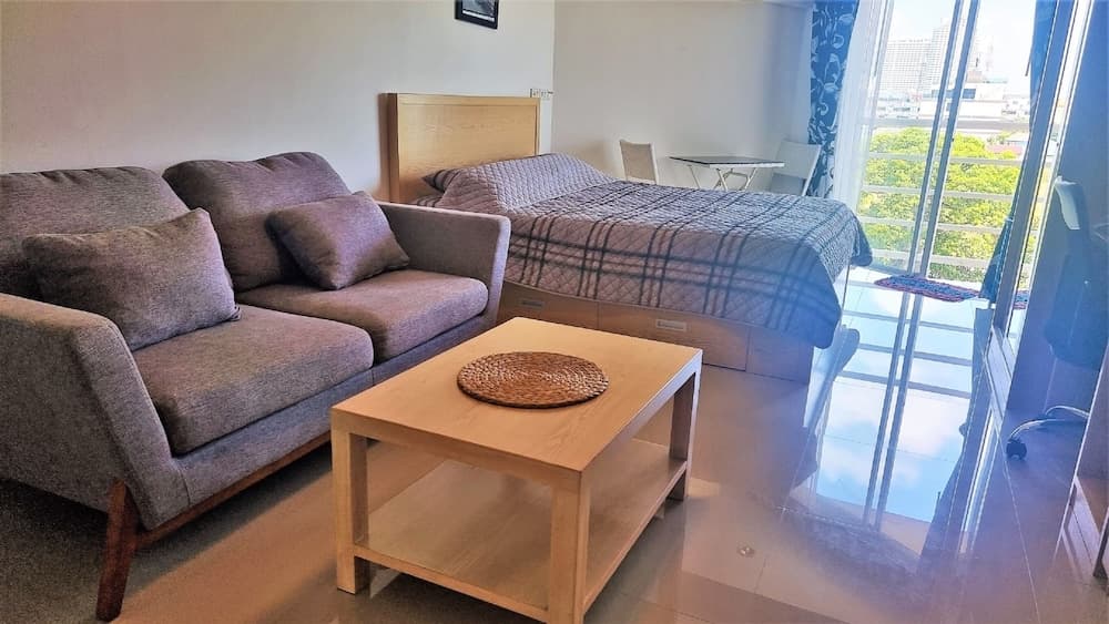 Sea View Apartment on Jomtien Beach Pattaya